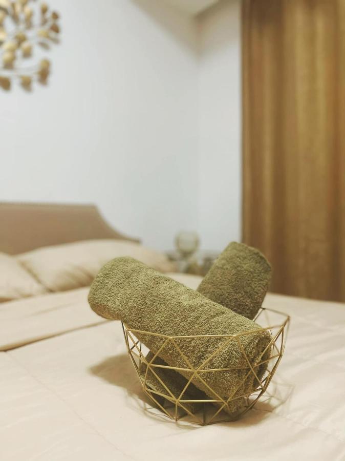 Unit 1537 Bahamas Tower Azure Urban Resort Residence Paranaque City Bacoor Bagian luar foto